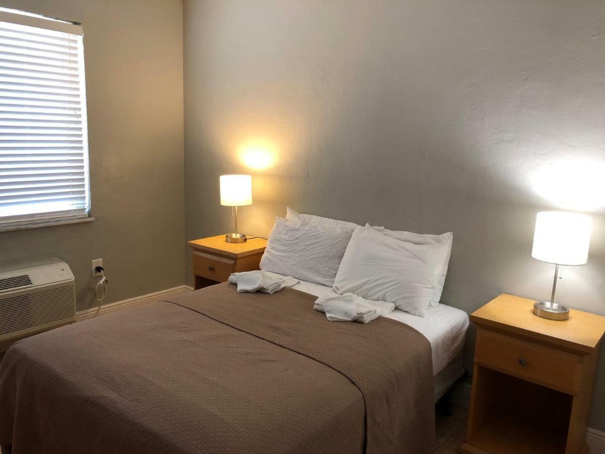 Harding Miami Beach Apartments ภายนอก รูปภาพ